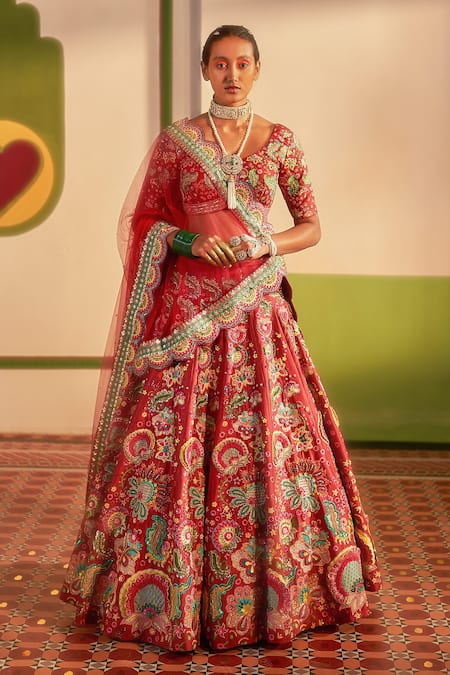Buy Moss Green Velvet Bridal Lehenga Set With Heavy Embroidery KALKI  Fashion India