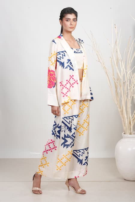 Garo Geometric Pattern Jacket & Pant Set 