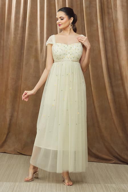 Bump Loving Daisy Embroidered Tulle Maternity Gown 