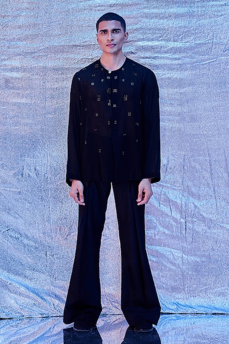 Line out line Black Cotton Embroidery Scattered Sheer Shirt 