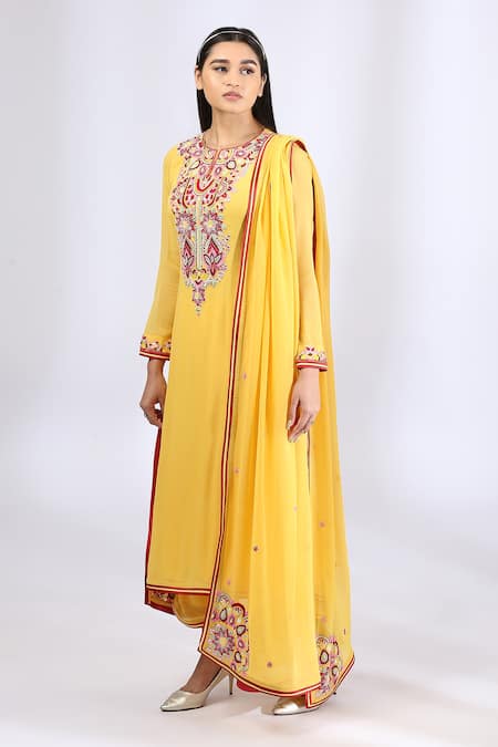 Neha Gursahani Embroidered Yoke Kurta Set 