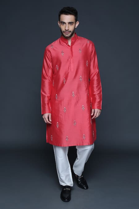 Sanjev Marwaaha Floral Thread Embroidered Kurta Set 