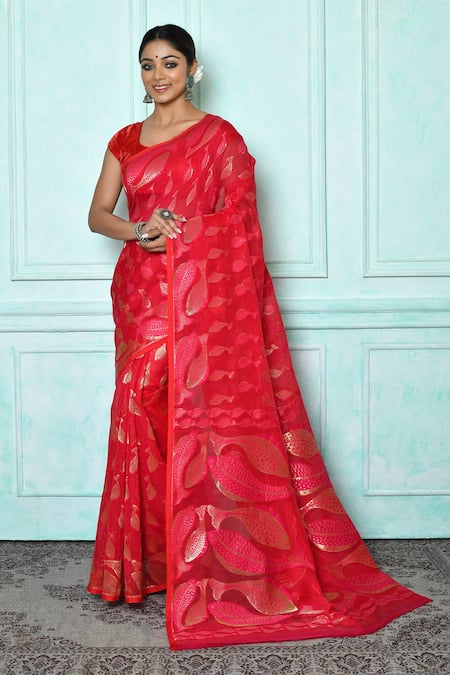 Samyukta Singhania Fish Pattern Silk Cotton Saree 