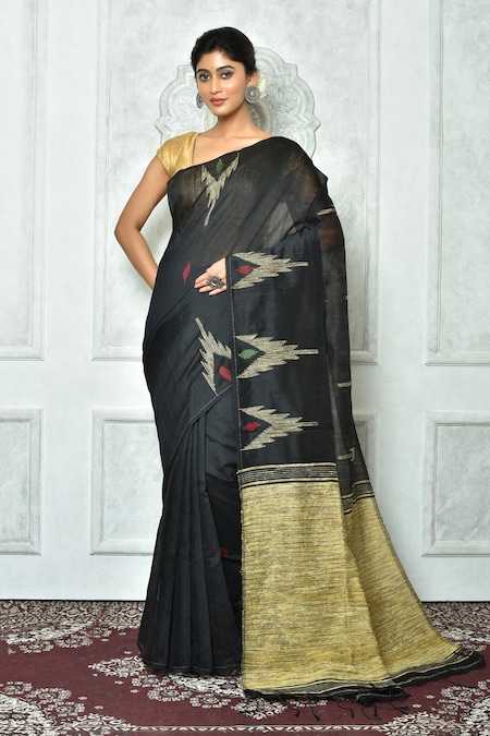 Latest Designer and Silk Sarees (2022) | Singhania's – Page 104