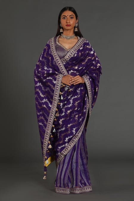 Rar Studio Hand Embroidered Saree With Blouse 