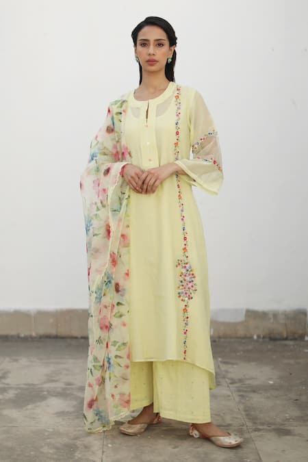 Begum Shikaara Floral Embroidered A-Line Kurta Set 
