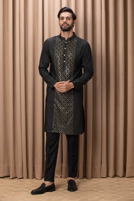 Ankit V Kapoor Ranjha Embroidered Kurta Set 