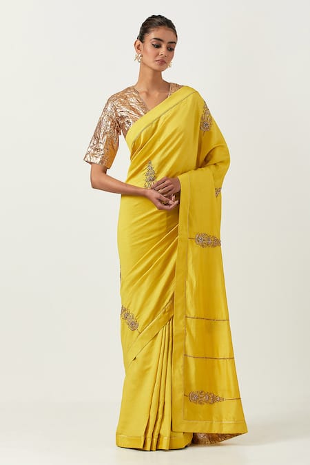 Label Earthen Yellow Chiniya Silk Embroidered Floral Geeta Saree With Mehar Blouse 