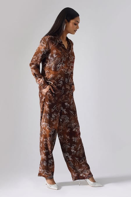 Klad_Brown Crepe Printed Floral Shirt Collar And Pant Set_Online_at_Aza_Fashions