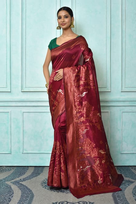 Your Ultimate Guide to the Alluring Magenta Pink Color Silk Saree -  Sanskriti Cuttack
