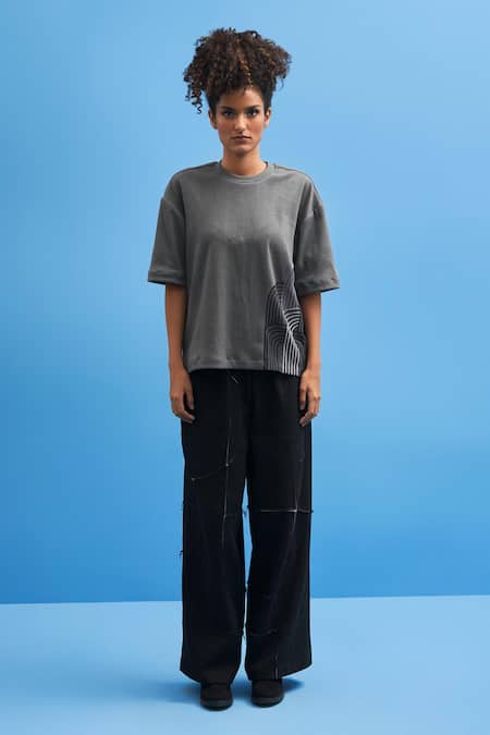 Siddhant Agrawal Grey Cotton Embroidery Round Neck Chrysler Placement T-shirt 