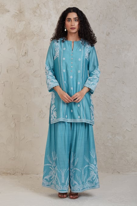 Sue Mue Fairoz Chanderi Embroidered Kurta & Pant Set 