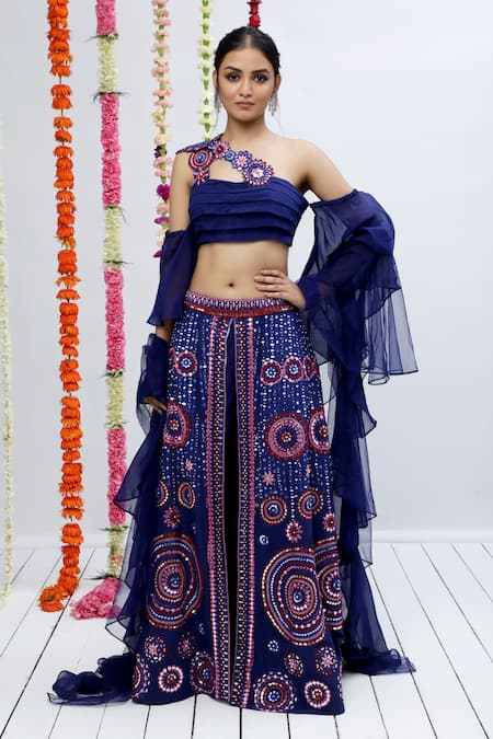 Shian Thread Embroidered Overlay Pant Set 