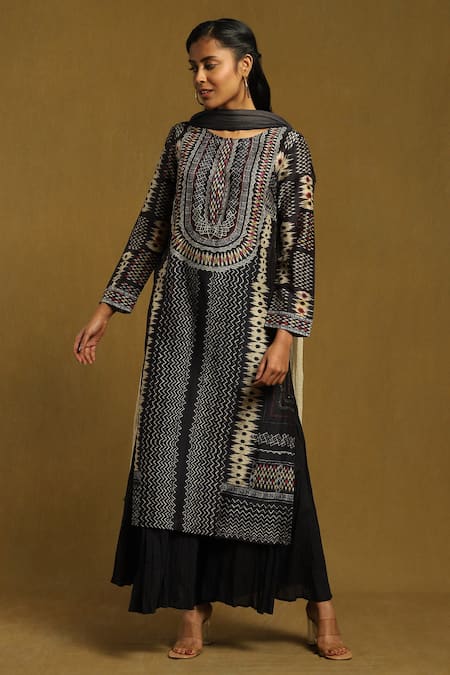 Ritu Kumar Black 80 % 20 % Silk / 92*80 Voile / Kota Doria Print Kurta Set 