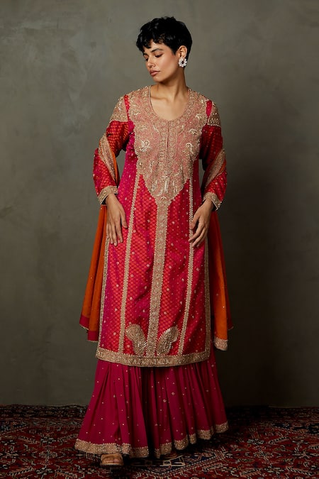 RI.Ritu Kumar Paniaba Embroidered Kurta Gharara Set 