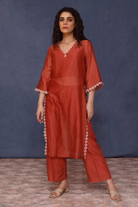 Chokhi Chorri Red Kurta Silk Chanderi Placement Embroidery Floral V Neck Azin With Pant 