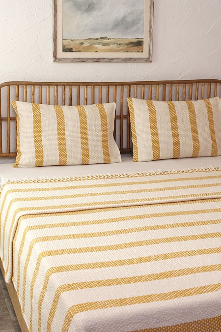 House This Shivalik Tassel Border Bedcover 