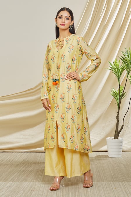 Peenacolada Yellow Chanderi Tassels Keyhole Neck Resham Embroidered Kurta And Pant Set 
