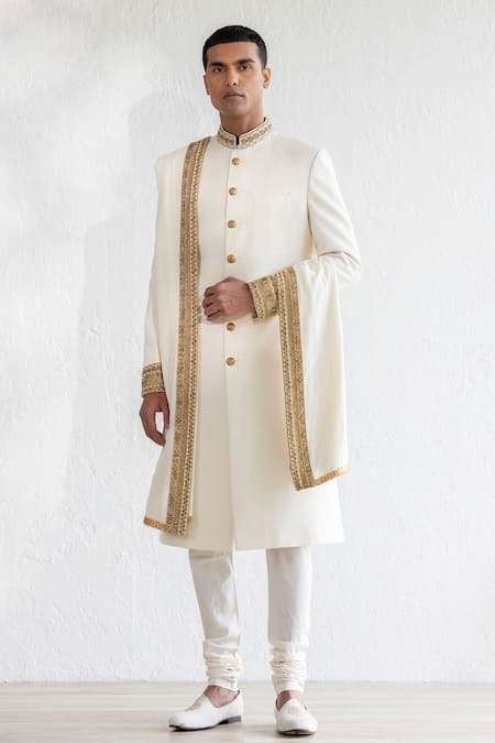 Qbik Nabi Sherwani Set With Embroidered Border Stole 