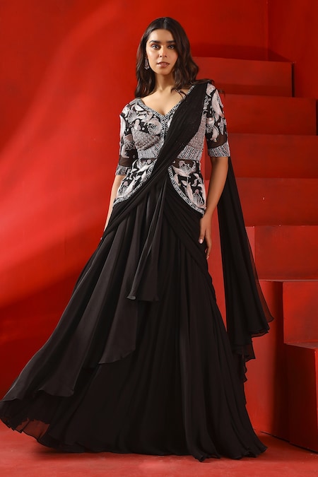 Isha Gupta Tayal Black Organza Embroidery Floral V Neck Pre-draped Saree With Jacket Blouse 