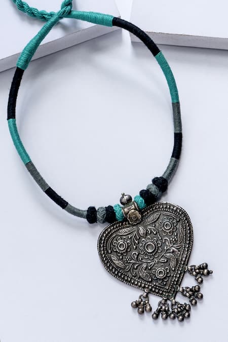 Handcrafted German Silver Pendant Necklace - VN00658 – Vipakka | Wear A  Story