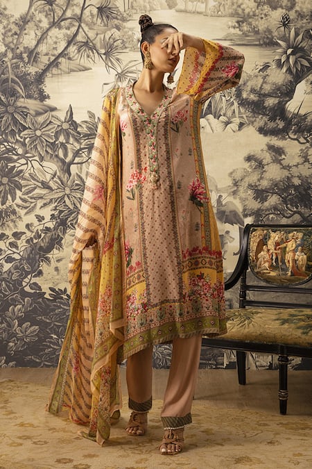 Kalista Aina A-Line Floral Print Kurta Set 