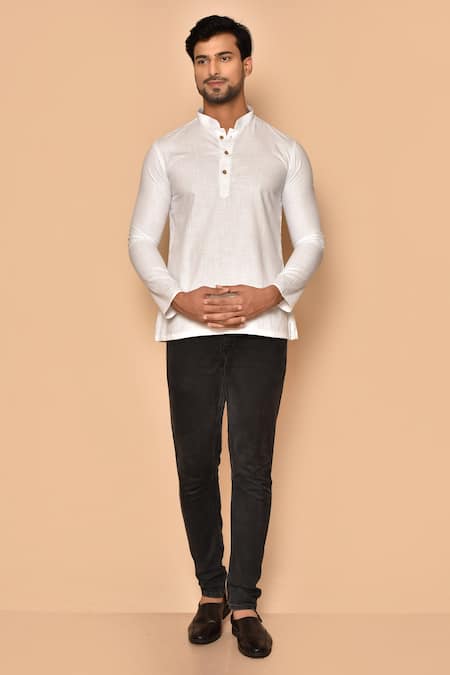 Aryavir Malhotra Solid Straight Short Kurta 