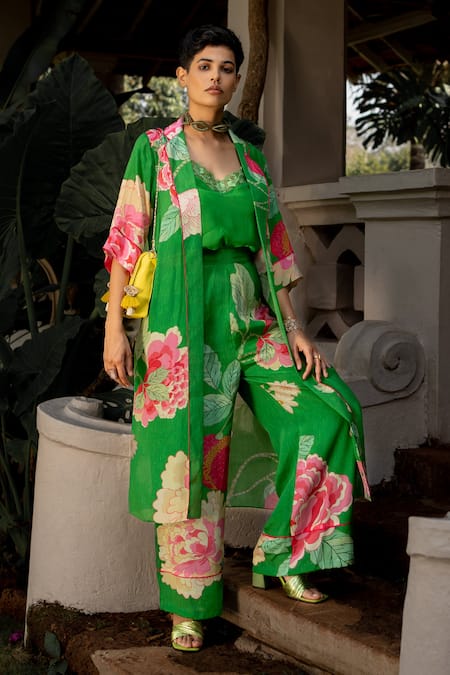 Paulmi and Harsh Spring Blooming Floral Print Jacket & Pant Set 