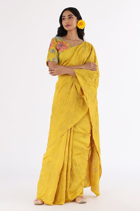Nakita Singh Yellow Satin Silk Embroidered Thread And Sequin Work Saree & Blouse Set 