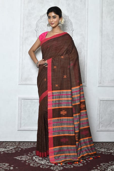 Samyukta Singhania Geometric & Striped Pattern Saree 