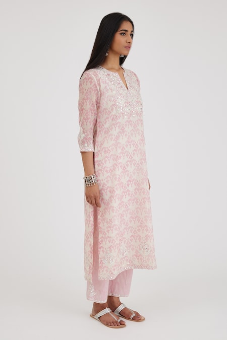 Buy Kora Pink , Satin Embroidery, Gota Patti, Chanderi Kurta Pant Set Online at Aza Fashions Buy_Kora_Pink , Satin Embroidery, Gota Patti, Chanderi Kurta Pant Set _Online_at_Aza_Fashions