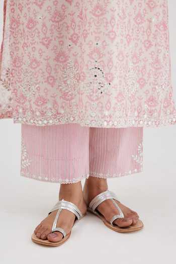 Kora_Pink Cotton Embroidery, Lace, Mirrors Split V-neck Thread Kurta Set _at_Aza_Fashions