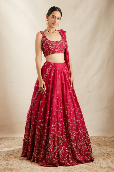 ASTHA NARANG Pink Net, Silk Embroidery, Cut Work, Sequins Raw Floral Bridal Lehenga Set at Aza Fashions ASTHA NARANG_Pink Net, Silk Embroidery, Cut Work, Sequins Raw Floral Bridal Lehenga Set _at_Aza_Fashions
