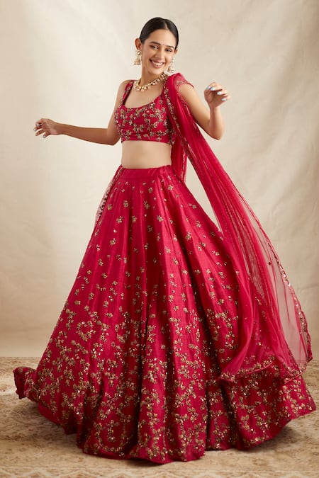 Lehenga Choli for Wedding | Party wear lehenga, Pink lehenga, Designer  lehenga choli