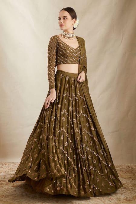 Astha Narang Green Chanderi Silk Embroidery, Cut Work, Sequins Chevron Bridal Lehenga Set at Aza Fashions Astha Narang_Green Chanderi Silk Embroidery, Cut Work, Sequins Chevron Bridal Lehenga Set _at_Aza_Fashions