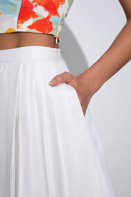 Buy Pocketful Of Cherrie White Crepe Cotton Pleated Skirt Online at Aza Fashions Buy_Pocketful Of Cherrie_White Crepe Cotton Pleated Skirt_Online_at_Aza_Fashions