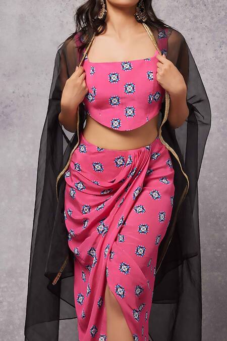 Senren By Eshana Raut_Pink Crepe Square Neck Sheer Cape And Geometric Motif Print Skirt Set _Online_at_Aza_Fashions
