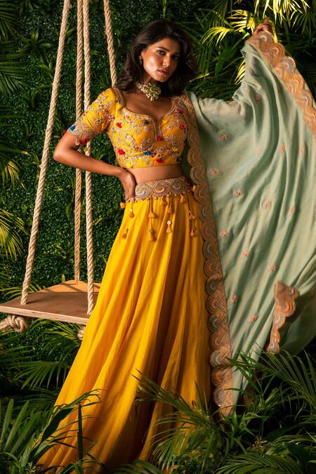 Pallavi Poddar_Yellow Chanderi, Silk Tassels, Embroidery Boat Neck Ganga Waistband Lehenga Set _Online_at_Aza_Fashions