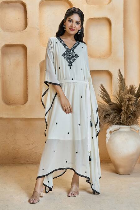 Shop Aariyana Couture Off White Viscose, Georgette, Taffeta Geometric Thread Embroidered Kaftan Online at Aza Fashions Shop_Aariyana Couture_Off White Viscose, Georgette, Taffeta Geometric Thread Embroidered Kaftan_Online_at_Aza_Fashions