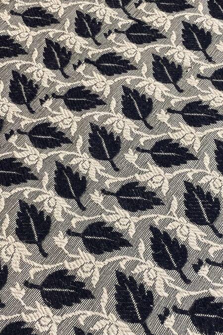 Qaaleen Multi Color Wool And Jacquard Hand Woven The Last Leaf Pattern Rug Online at Aza Fashions Qaaleen_Multi Color Wool And Jacquard Hand Woven The Last Leaf Pattern Rug_Online_at_Aza_Fashions