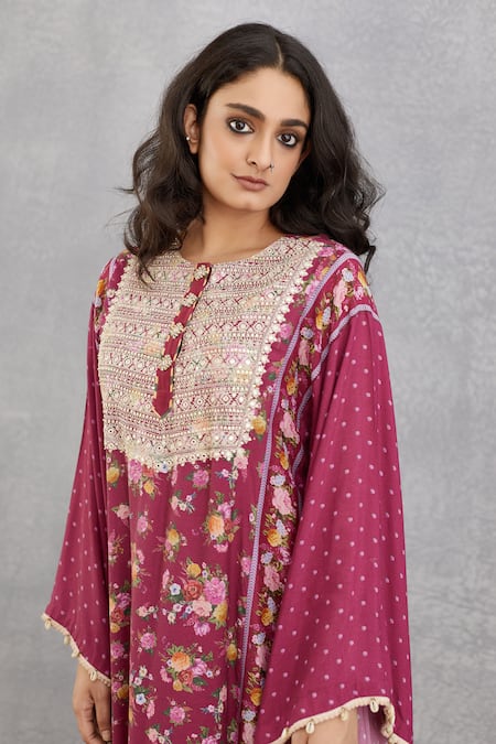Buy_Torani_Red Cotton Silk, Handwoven Chanderi Round Manika Madno Kaftan _Online_at_Aza_Fashions