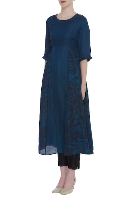 Buy_Shagun Manchanda_Blue Handcrafted Thread Embroidered Tunic  _Online_at_Aza_Fashions