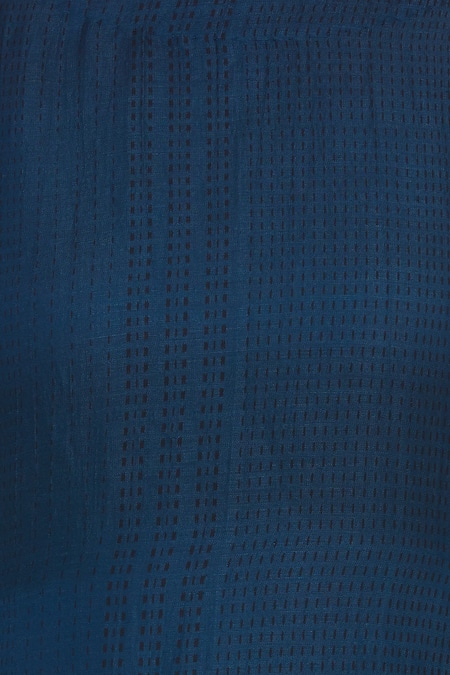 Shagun Manchanda_Blue Handcrafted Thread Embroidered Tunic  _at_Aza_Fashions