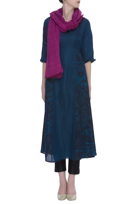 Shagun Manchanda Linen Thread Work & ruffle border scarf 