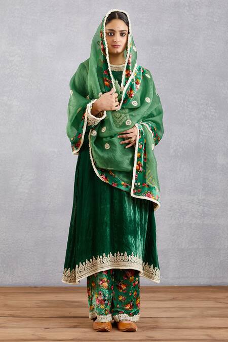 Buy_Torani_Green Velvet, Cotton Silk, Kurta And Salwar Velvet, Voile Panna Gulnaz Set _Online_at_Aza_Fashions