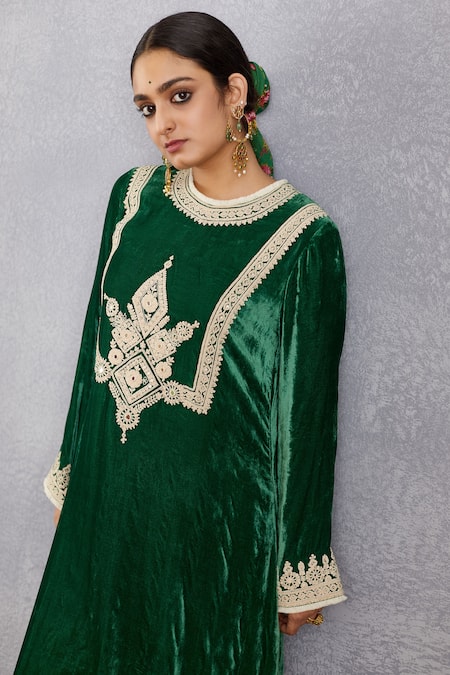 Torani_Green Velvet, Cotton Silk, Kurta And Salwar Velvet, Voile Panna Gulnaz Set _at_Aza_Fashions