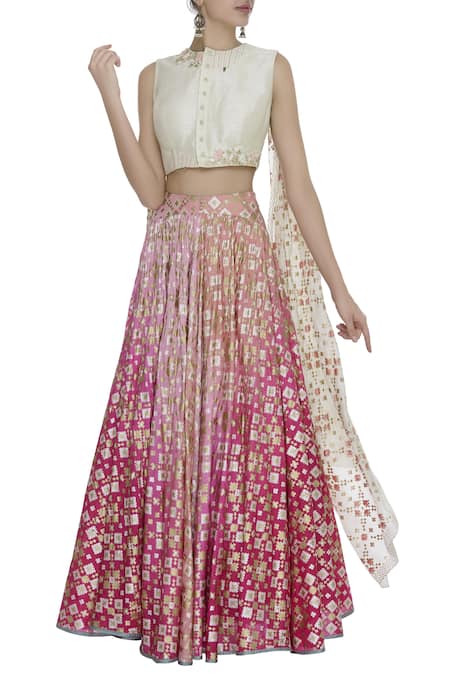 Buy Pink Banarasi Brocade Woven Floral Motifs Lehenga Set For Women by  Sobariko Online at Aza Fashions.