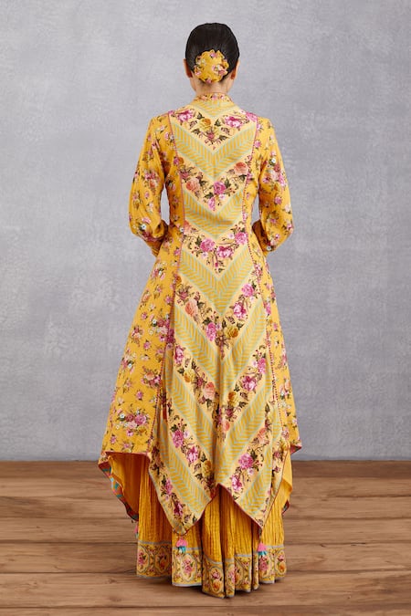 Torani Sunehra Aasira Kurta Sharara Set 