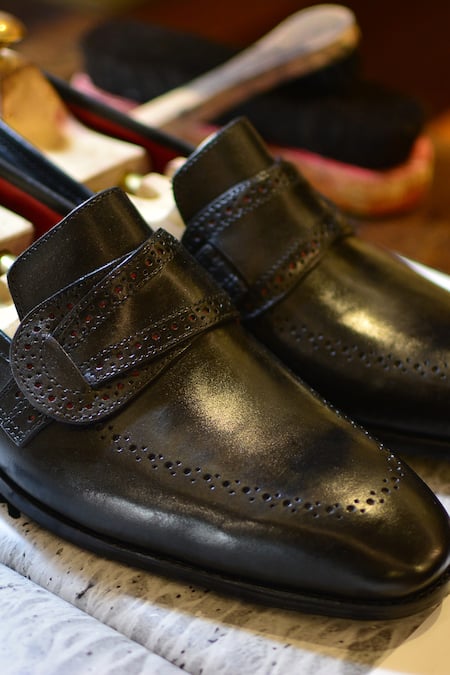 Oblum_Black Handcrafted Butterfly Loafers _Online_at_Aza_Fashions