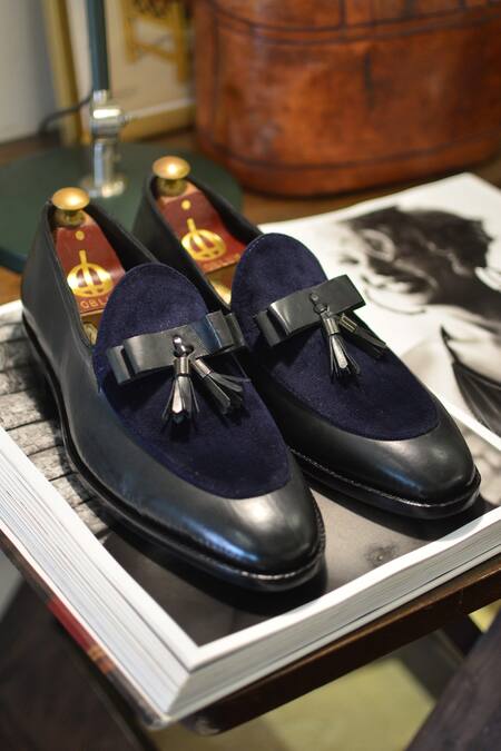 Oblum Black Handcrafted Velvet Belgian Loafers 2